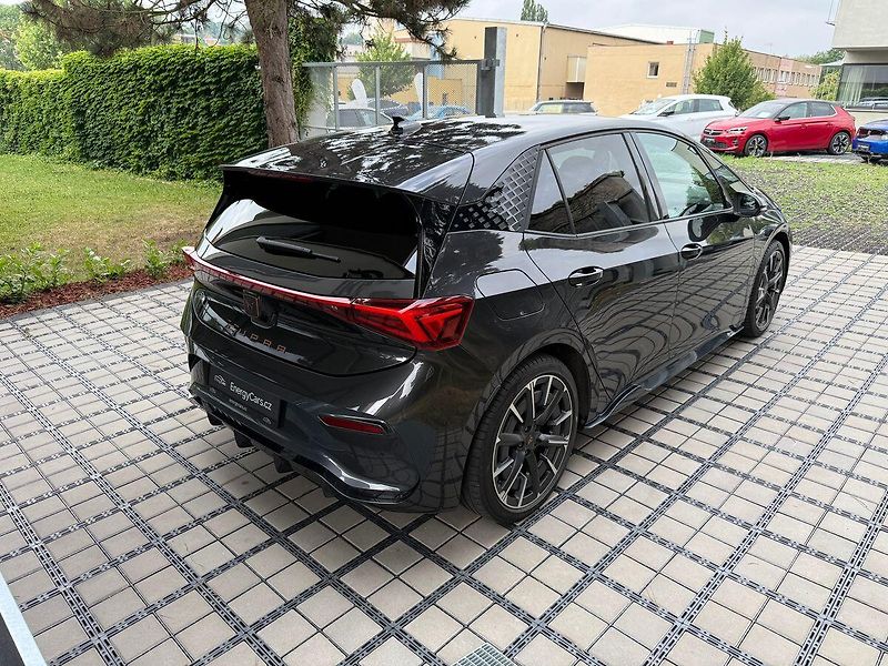 Cupra Born (2022) REZERVACE Beats Audio Masážní - fotka 41 z 43