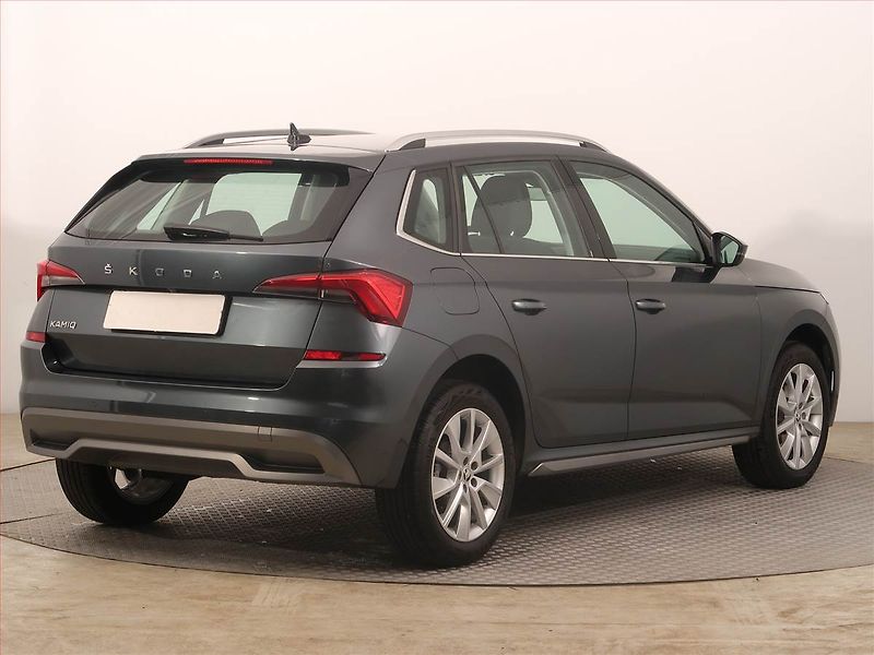 Škoda Kamiq (2021) Style 1.5 TSI - fotka 5 z 14