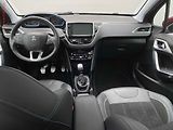 Peugeot 2008 (2019) 1.2 PT, Crossway, panor, navi - náhled 8