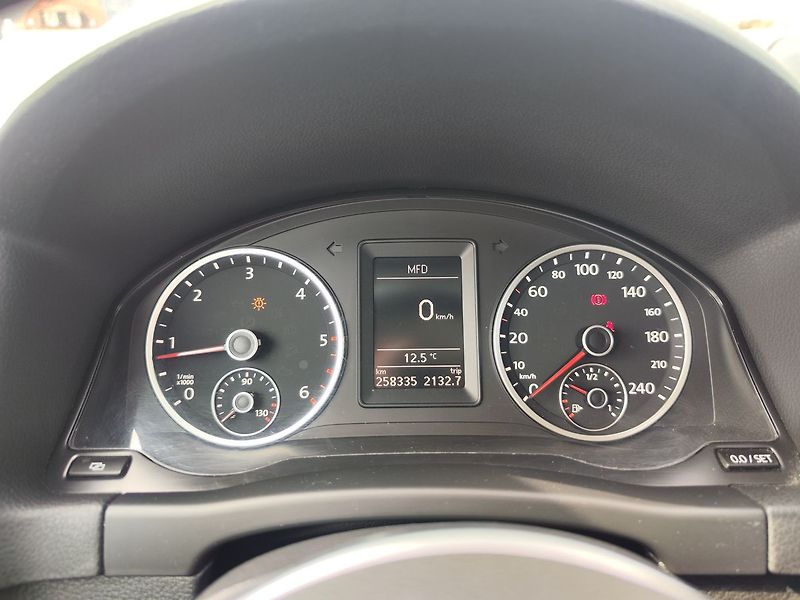 Volkswagen Tiguan 2.0 TDi/125kW R-Line 4motion - fotka 16 z 30