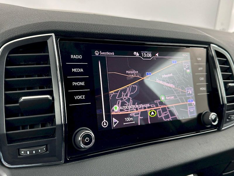 Škoda Karoq (2023) DSG 2,0TDI 110kW 4x4 Selection - fotka 12 z 31