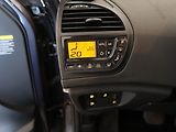 Citroën C4 Picasso (2010) Exclusive 2.0 HDi 135, Automat - náhled 14