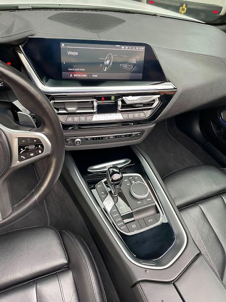 BMW Z4 (2023) M40i 250KW - fotka 7 z 12