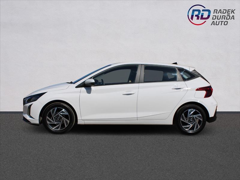 Hyundai i20 1,2 i  1MAJ,ZÁRUKA,DPH,25327KM - fotka 8 z 32