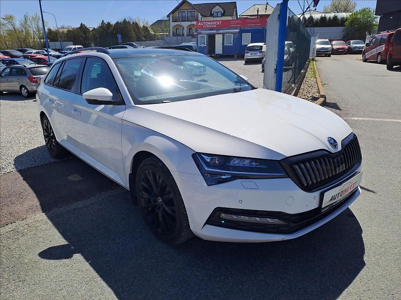 Škoda Superb 2,0 TDI DSG 4x4 - fotka 2 z 22