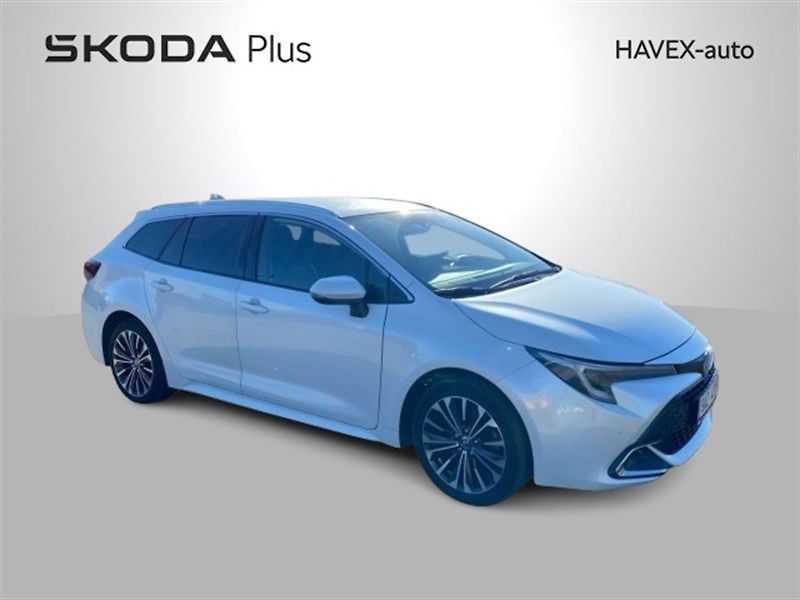 Toyota Corolla (2023) TS 2.0 Hybrid e-CVT AT Style - fotografie inzerátu