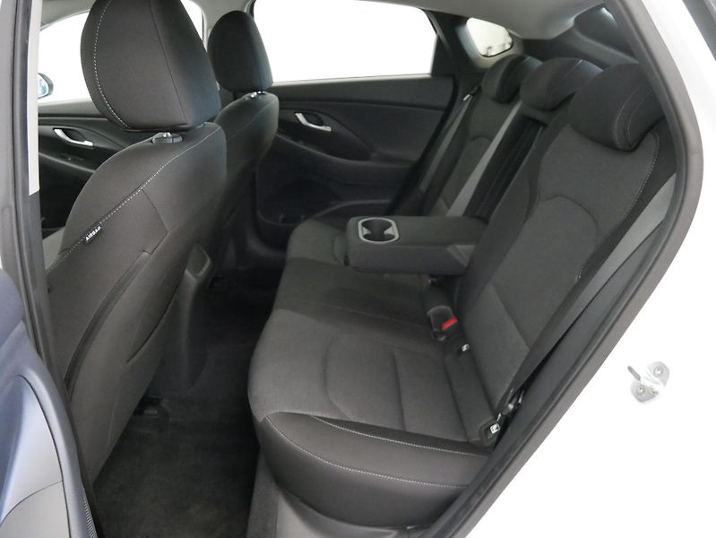 Hyundai i30 - fotka 28 z 29