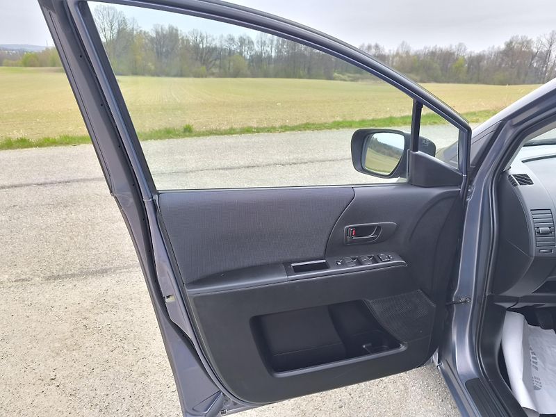 Mazda 5 (2009) 1.8  7MÍST,DOLOŽENÉ KM,SERVIS - fotka 9 z 35