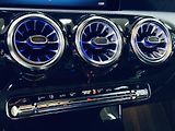 Mercedes-Benz CLA (2023) 180*AMG*KEYLESS*KAMERA*CZ - náhled 24