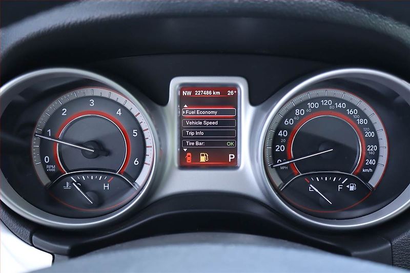 Fiat Freemont (2013) 2.0 MultiJet, 4X4, Automat - fotka 11 z 30