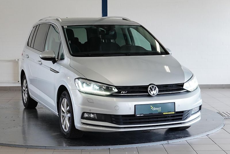 Volkswagen Touran - fotka 8 z 25