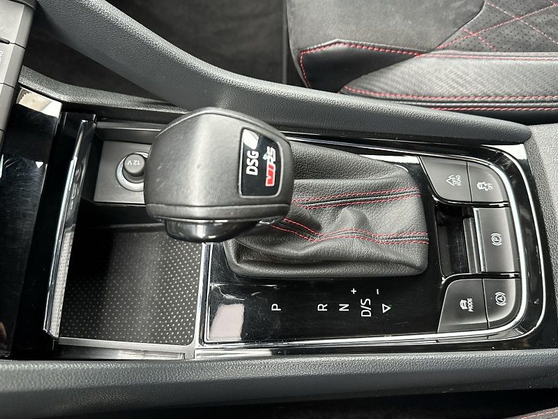 Škoda Kodiaq (2020) 2.0 TDI 4x4 DSG RS - fotka 25 z 35
