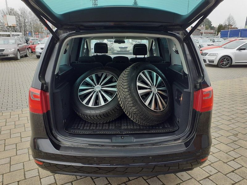 Seat Alhambra (2014) 2.0 TDi 4x4 7.MÍST - fotka 28 z 48