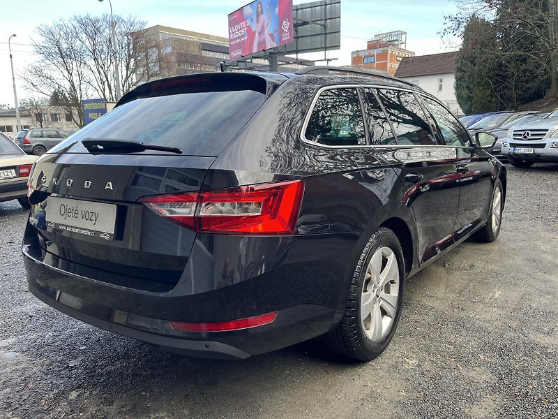 Škoda Superb (2020) 2,0TDi  110Kw  DSG  AMBIENTE - fotka 5 z 19