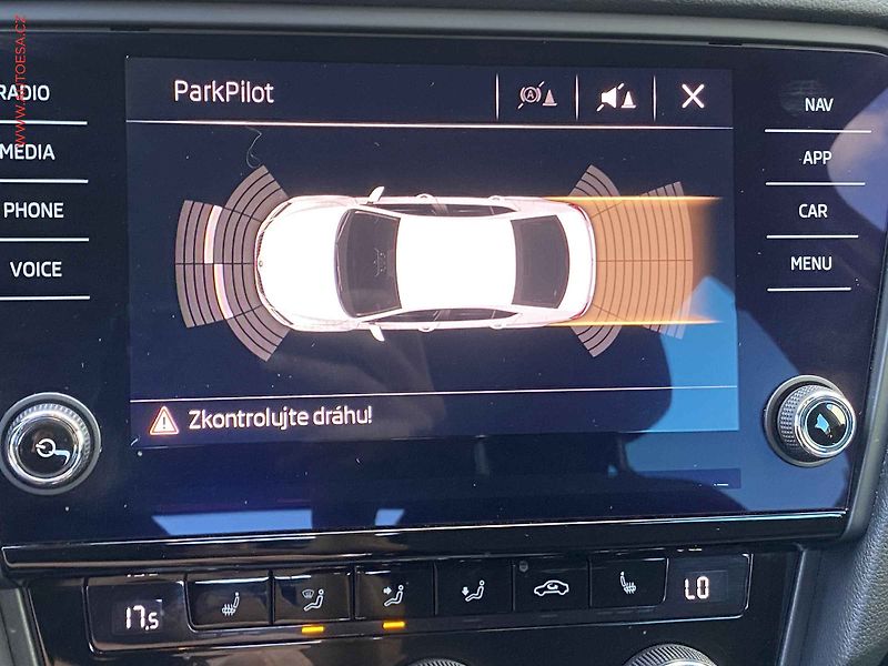 Škoda Octavia (2019) 1.6 TDI, ČR, Ambition Plus - fotka 17 z 18