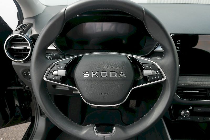 Škoda Fabia (2025) 1.0 TSI 70 kW M5° Top Selectio - fotka 6 z 27