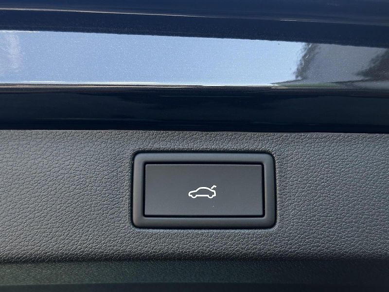 Škoda Kamiq 1.5TSi DSG 150PS LED V.Cockpit - fotka 43 z 47