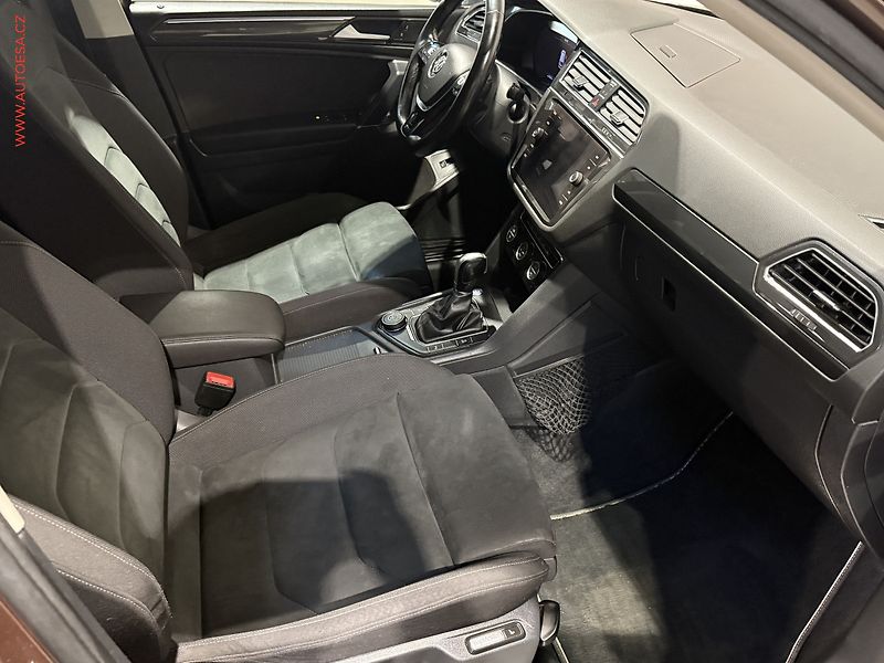 Volkswagen Tiguan (2018) 2.0TDI Allspace 4x4, ČR - fotka 13 z 19