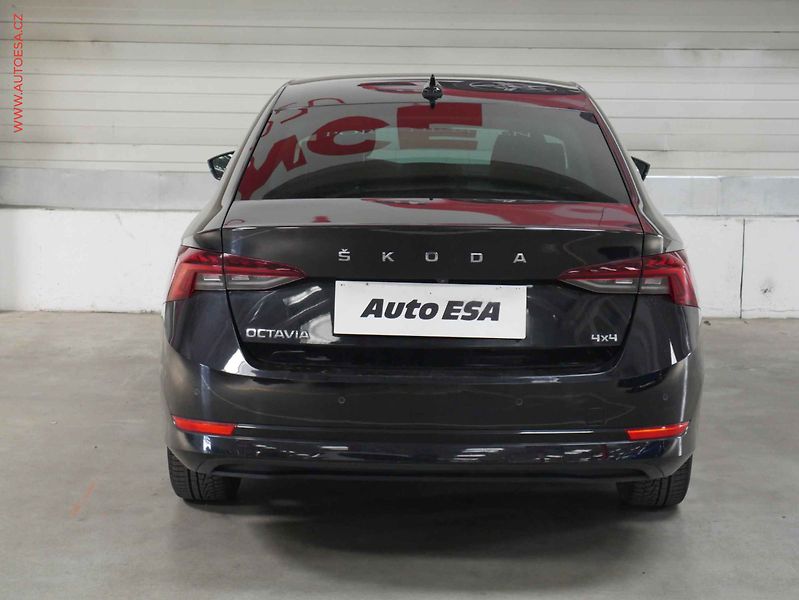 Škoda Octavia (2022) 2.0 TDi 4x4, 1.maj,ČR, Style - fotka 5 z 21