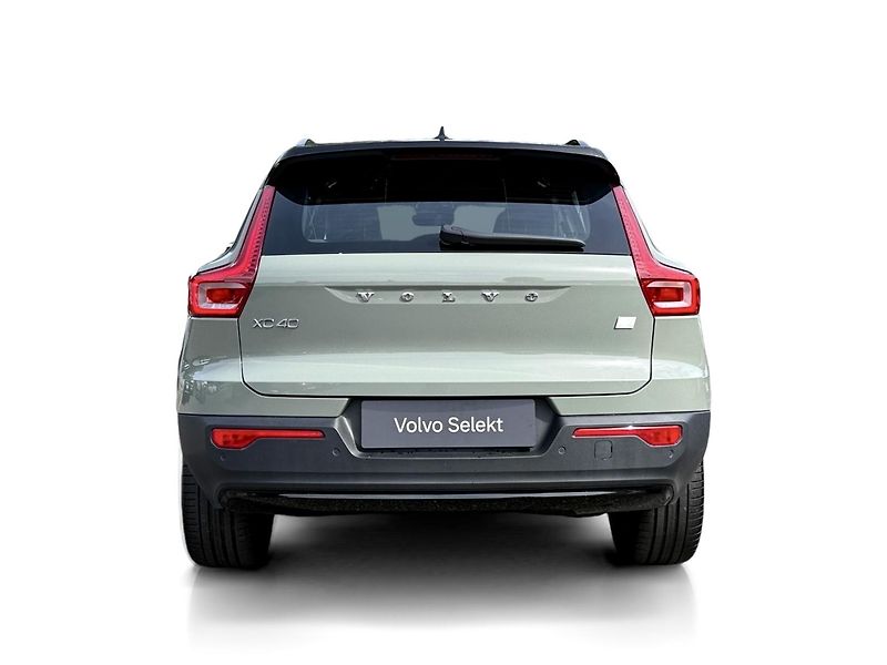 Volvo XC40 P8 AWD // TWIN PRO // 4x4 - fotka 4 z 45