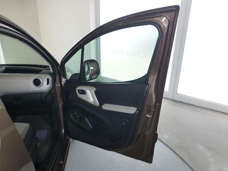 Peugeot Partner Tepee (2013) 1,6HDI*KLIMATIZACE - fotka 16 z 22