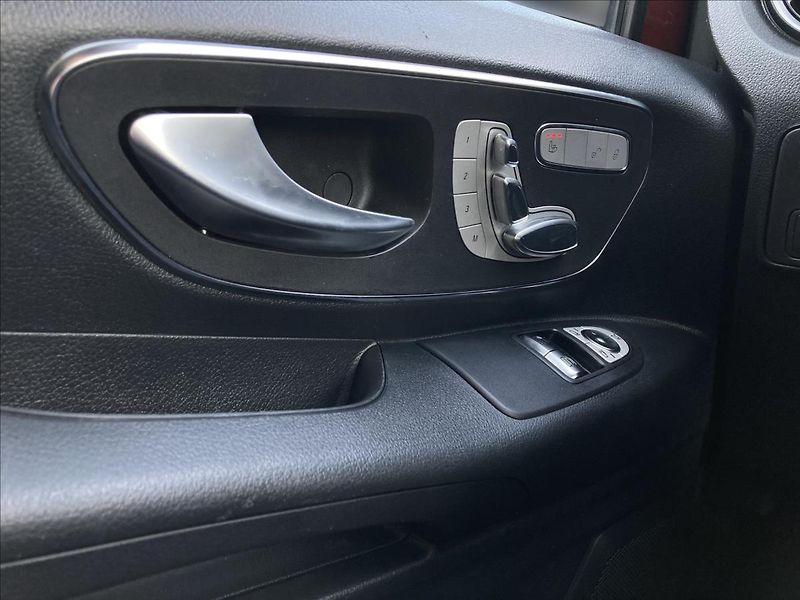 Mercedes-Benz Vito Tourer 119 CDI 4x4 - fotka 17 z 27