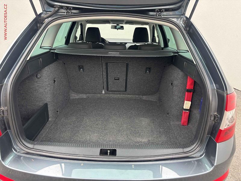 Škoda Octavia (2015) 2.0 TDi, Ambition, +kola - fotka 7 z 17