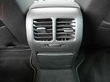 Volkswagen Golf (2011) 1.6 TDi, Comfortline, DSG - náhled 17