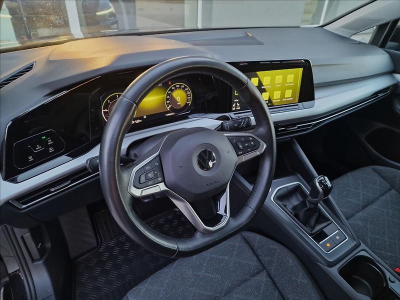 Volkswagen Golf 2.0TDI 110kW Life,ČR,1.Maj. - fotka 20 z 50