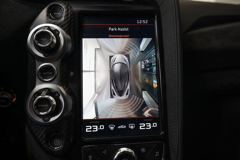 McLaren 720S - fotka 14 z 22