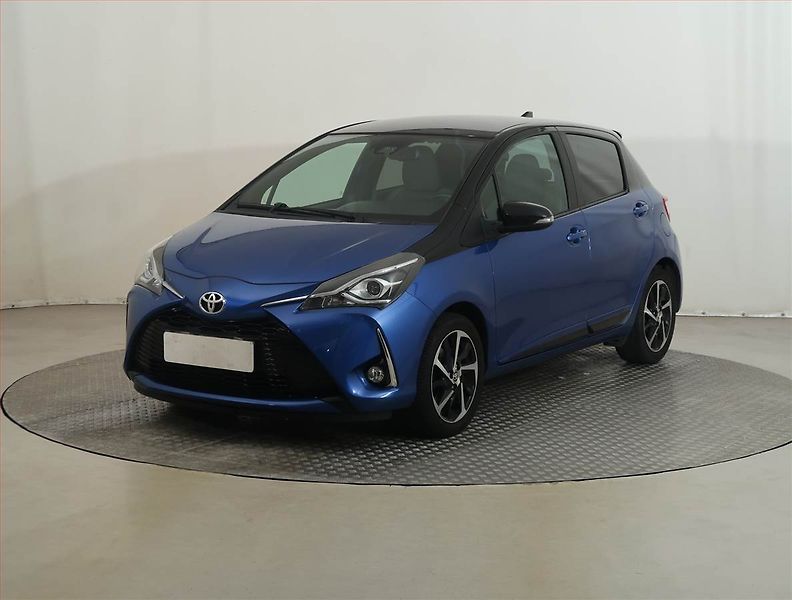 Toyota Yaris (2020) 1.5 Dual VVT-i, Automat - fotka 2 z 14
