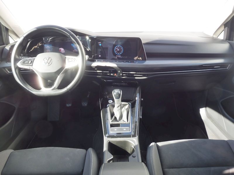 Volkswagen Golf (2024) Style 1,5 TSI 96kW - fotka 5 z 26