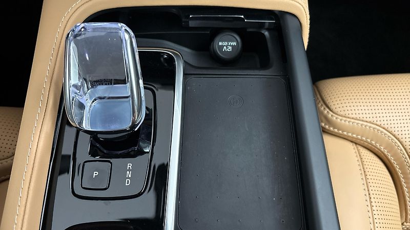 Volvo XC90 2.0 B5 AUT AWD Plus Bright - fotka 27 z 34