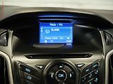 Ford Focus (2013) 1.6 TDi, AC, temp, tažné - náhled 14