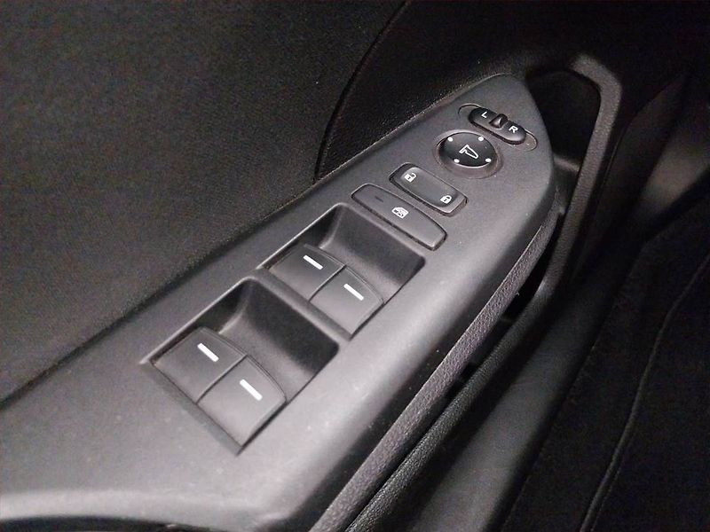 Honda Civic (2017) 1.0 VTEC Turbo, Serv.kniha - fotka 19 z 21