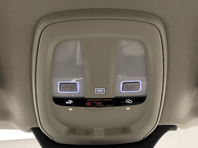 Volvo XC90 T8 AWD RECHARGE BRIGHT PLUS 7m - fotka 32 z 68
