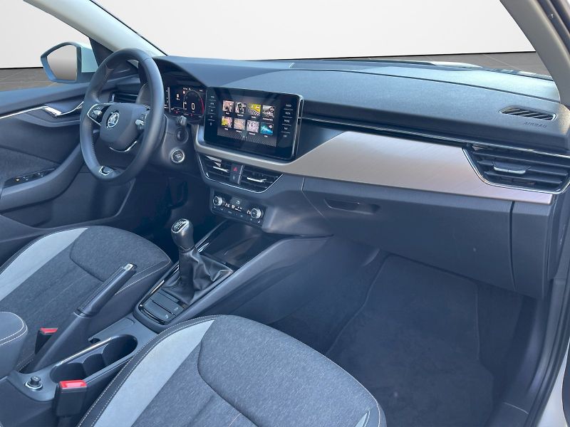 Škoda Kamiq (2023) 1.0 TSI 81 kW Style Plus - fotka 22 z 32