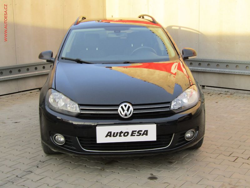 Volkswagen Golf (2013) 1.6 TDi, Highline, TZ - fotka 2 z 18