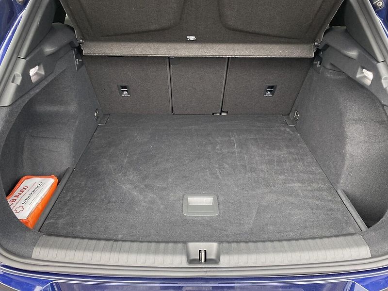 Cupra Terramar DSG 4WD 2,0 TSi 150 kW - fotka 27 z 27