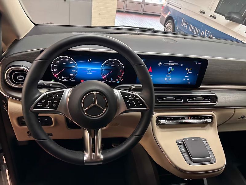 Mercedes-Benz Třídy V Marco Polo 250d AMG AIR 360 Ta - fotka 13 z 21