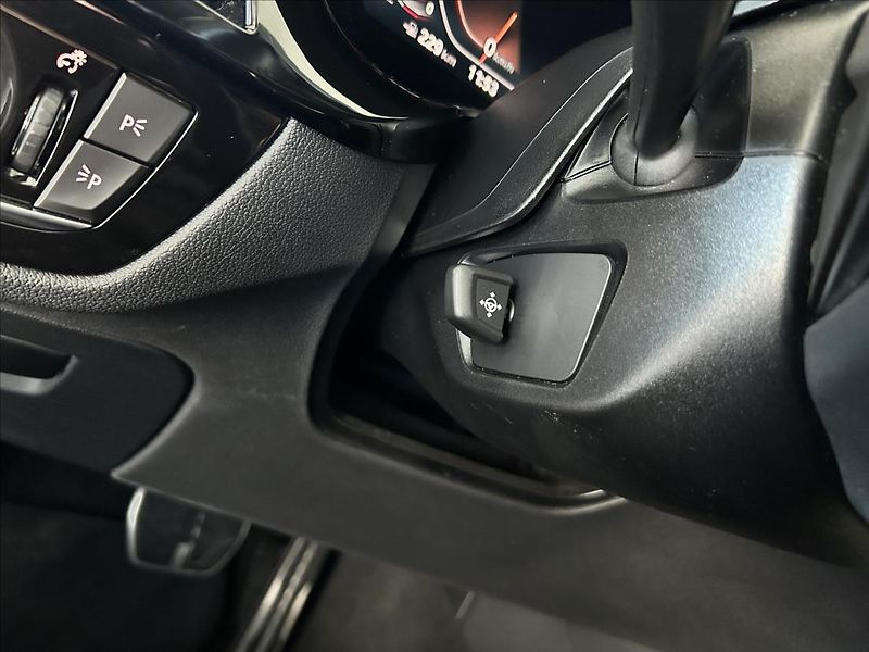 BMW Řada 5 3,0   530xD,210kW,ČR,M-SPORT,D - fotka 15 z 43