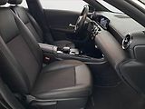 Mercedes-Benz CLA (2019) 180 - náhled 9