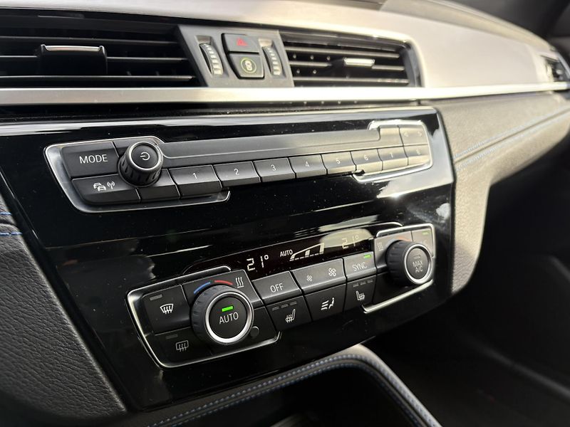 BMW X2 2.0d 140kW XDrive M-Paket - fotka 20 z 23