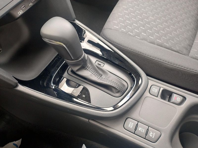 Toyota Yaris Cross (2026) 1.5 FHEV Comfort Winter - fotka 9 z 13