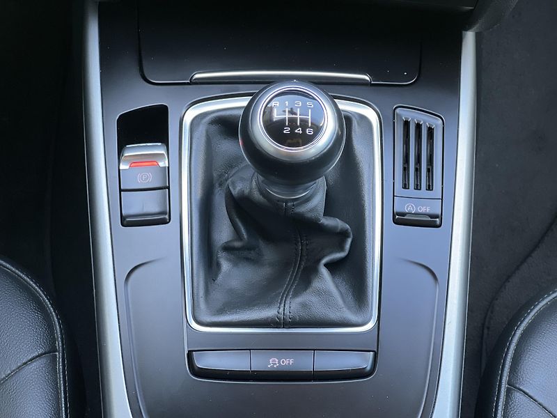 Audi A5 Sportback 2.0TFSi 155kw KLIMA  - fotka 21 z 40