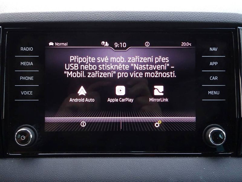 Škoda Karoq (2022) 1,5 TSi/110kW  Sportline Plus - fotka 26 z 29