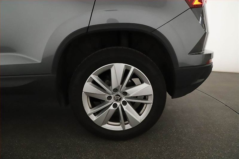 Škoda Karoq (2024) Style 1.5 TSI - fotka 12 z 17