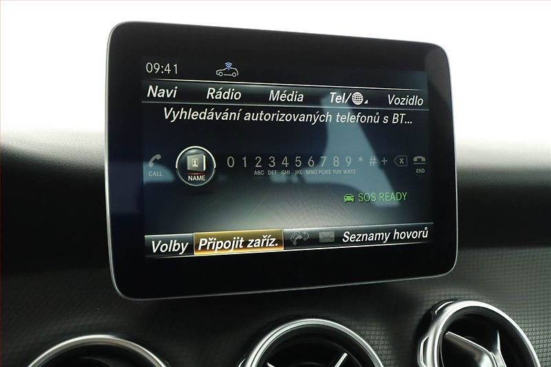 Mercedes-Benz GLA (2017) 220 d 4MATIC, 4X4 - fotka 13 z 21