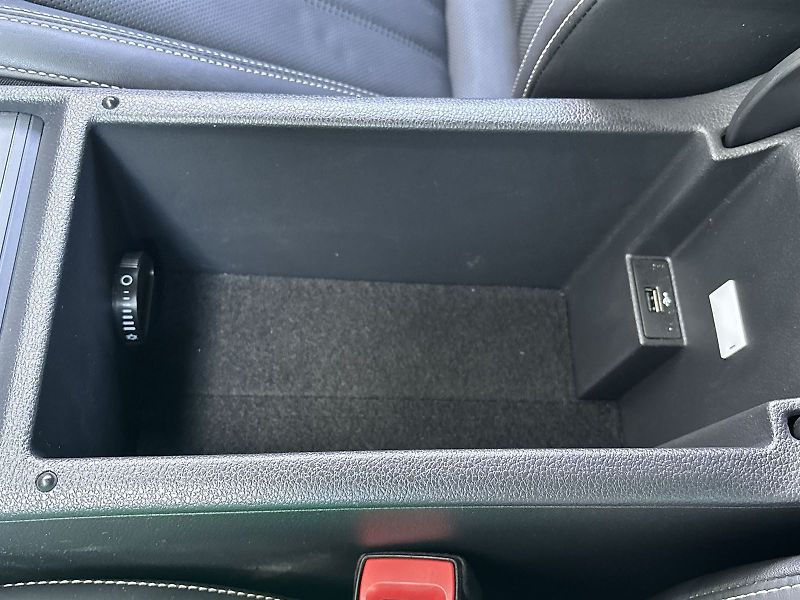 Škoda Superb (2021) Combi 2.0 TDI 4x4 DSG L&K - fotka 24 z 30