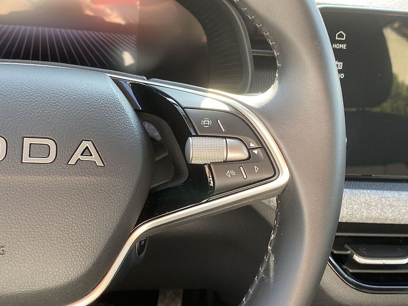 Škoda Kamiq (2025) 1.0 TSI Selection - fotka 15 z 30